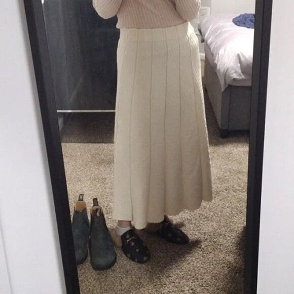 French Mason Women's High Waist Textured A-Line Pleated Skirt Cream Size 2 NWOT - Picture 1 of 5